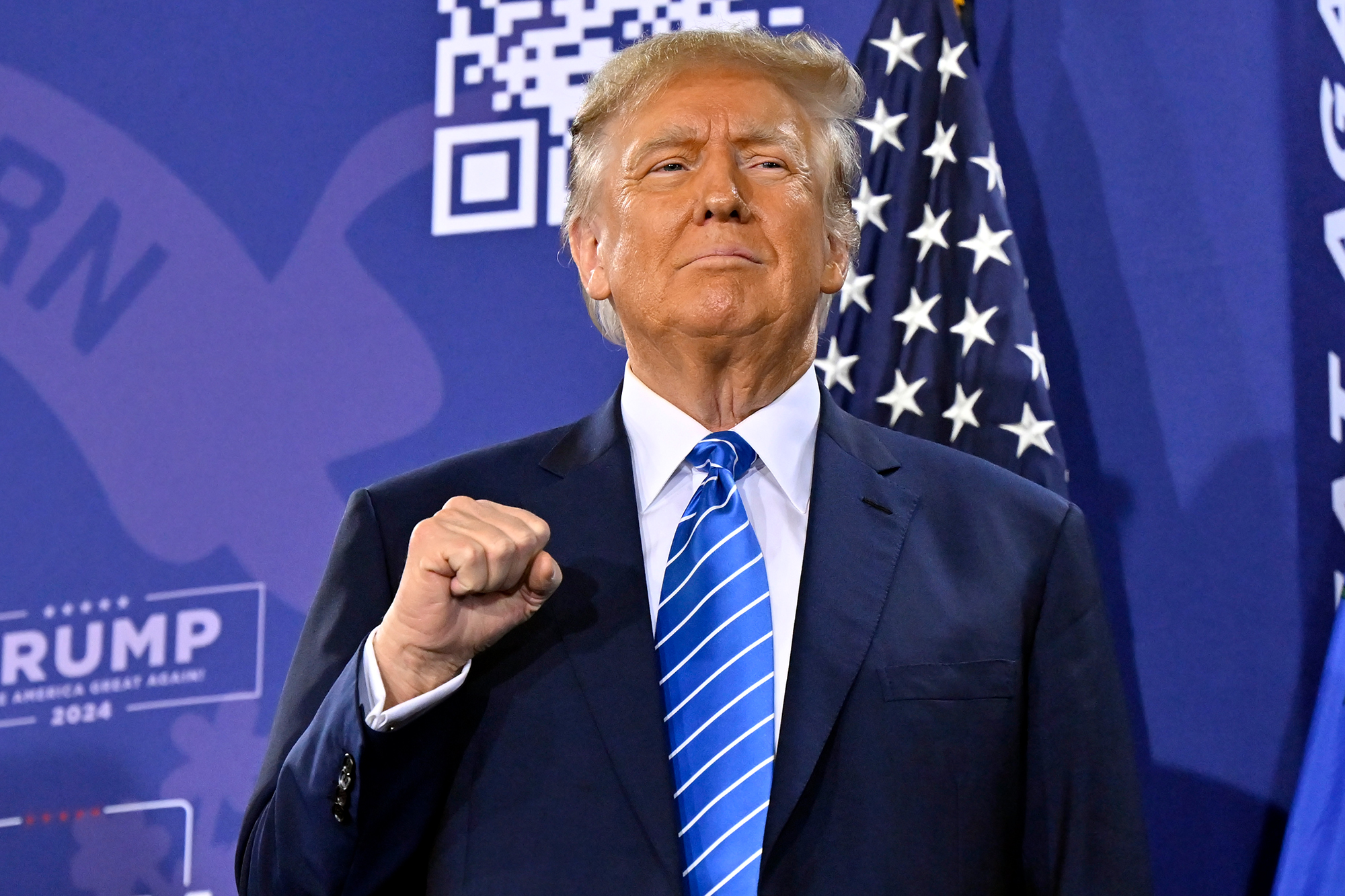 Два кольори для США. Чому демократи "сині", республіканці "червоні" та до чого тут ТБ